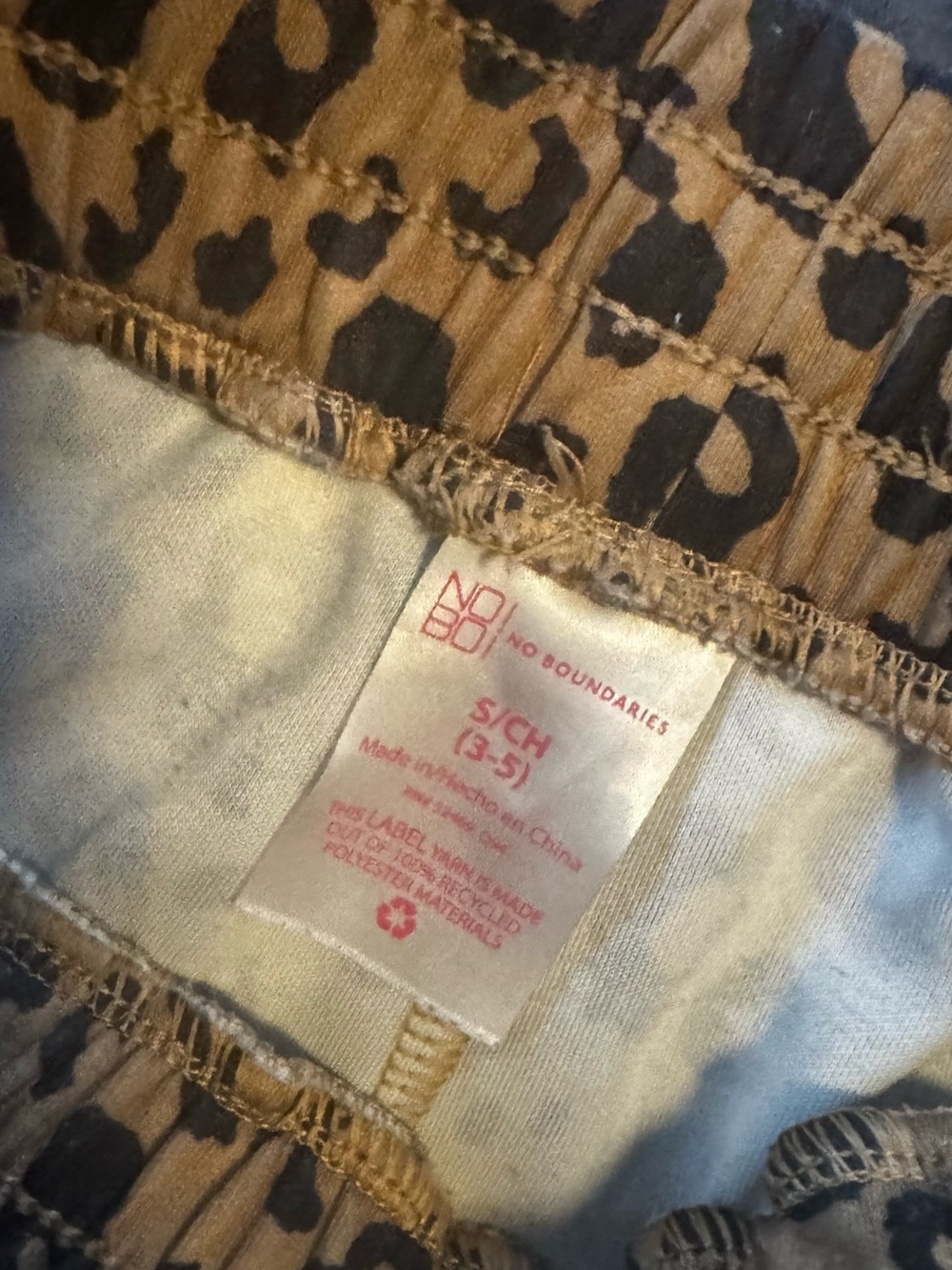 No Boundaries Leopard Shorts Women’s Small - Picture 3 of 3
